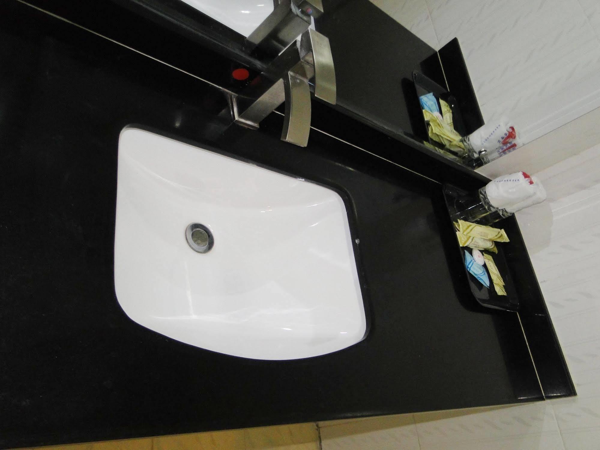 Beihai Aviation Business Hotel Экстерьер фото